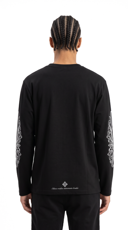 Longsleeve Worldwide Black an Model, Rückansicht mit Backprint