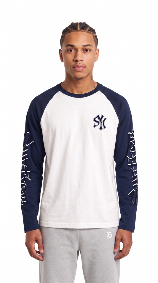 Longsleeve All Star Navy Blue an Model, Frontansicht