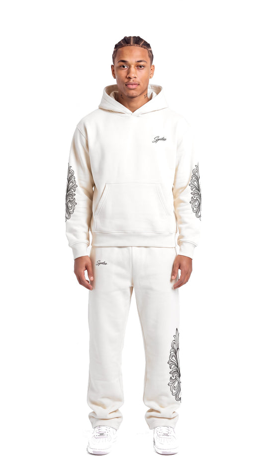 Worldwide Tracksuit Cream am Model, Frontansicht